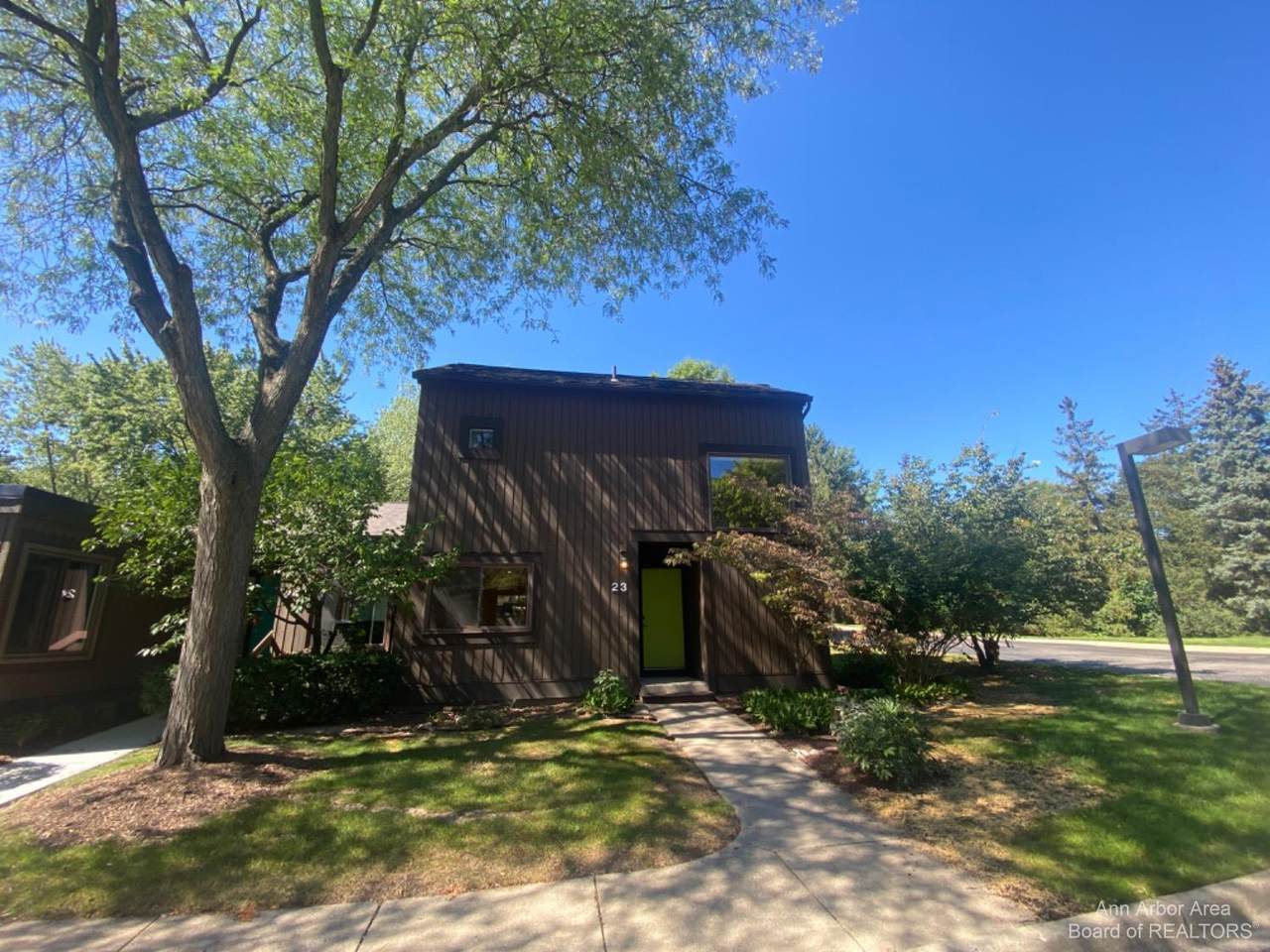 23 Haverhill Court - Photo 1