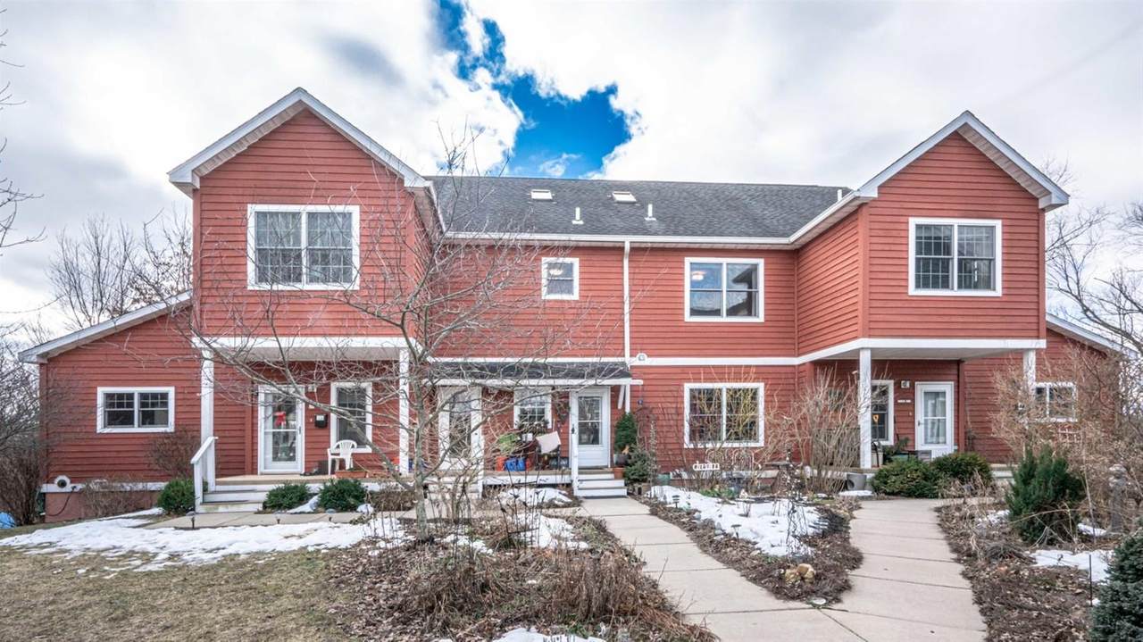 560 Little Lake Drive - Photo 1