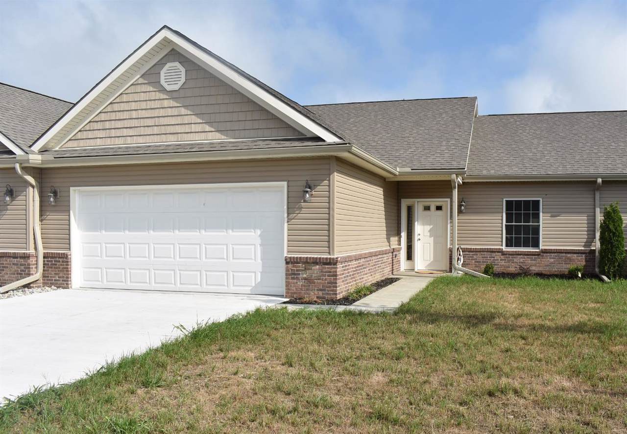 913 Kay Street - Photo 1