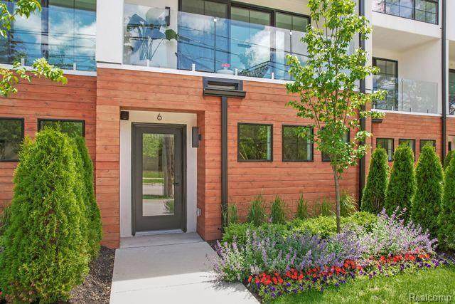 533 Harrison Street - Photo 1