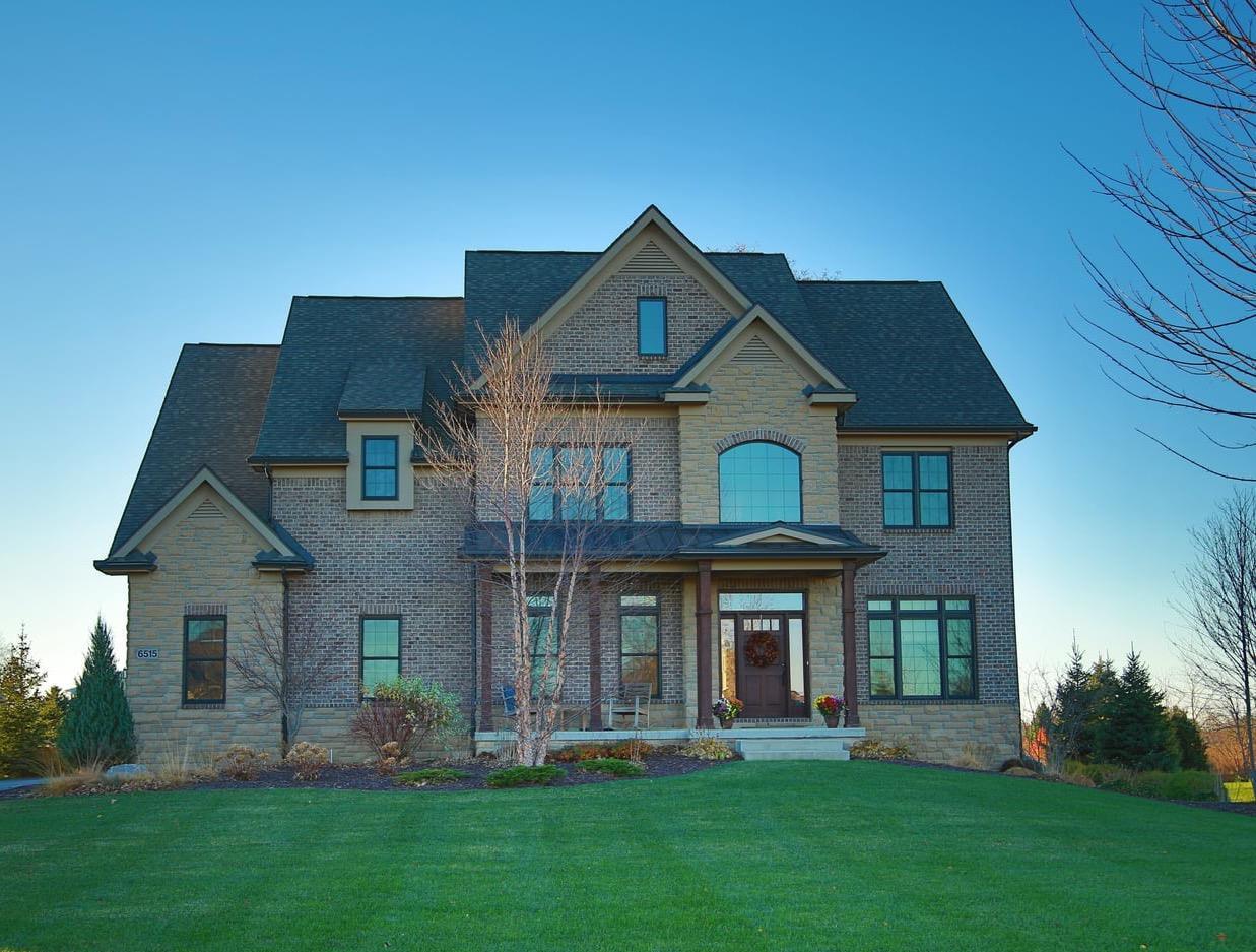 9389 Sherwood - Photo 1