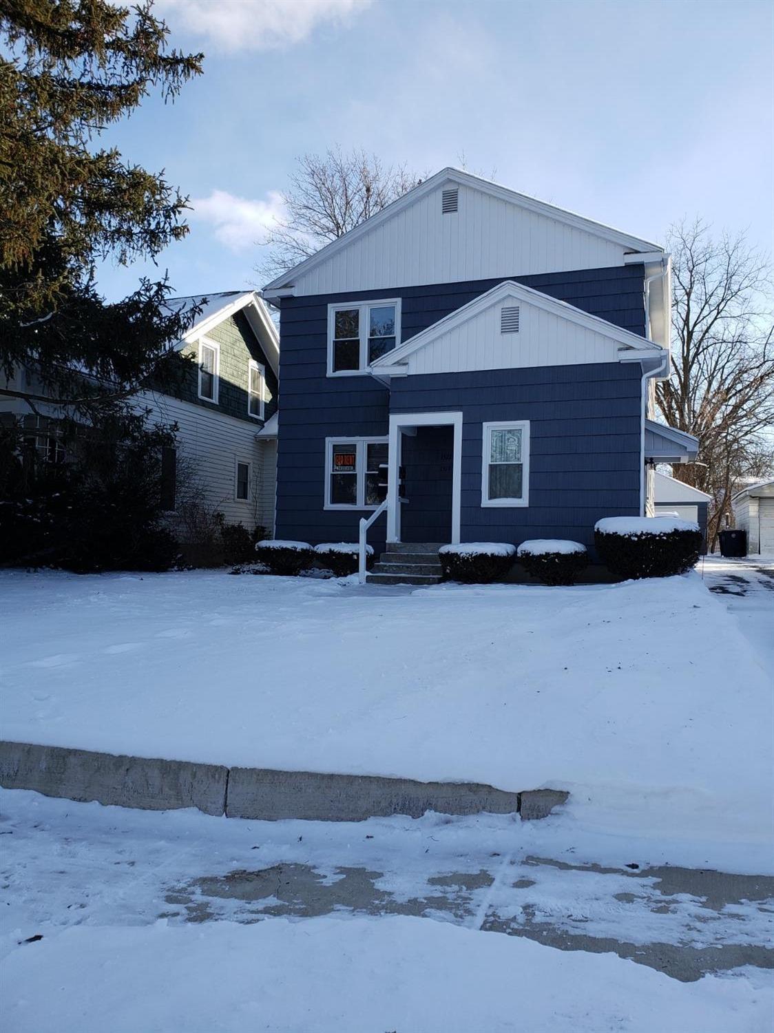 1519 Abbott Avenue - Photo 1