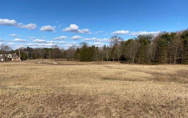 9034 York Crest Drive - Photo 1
