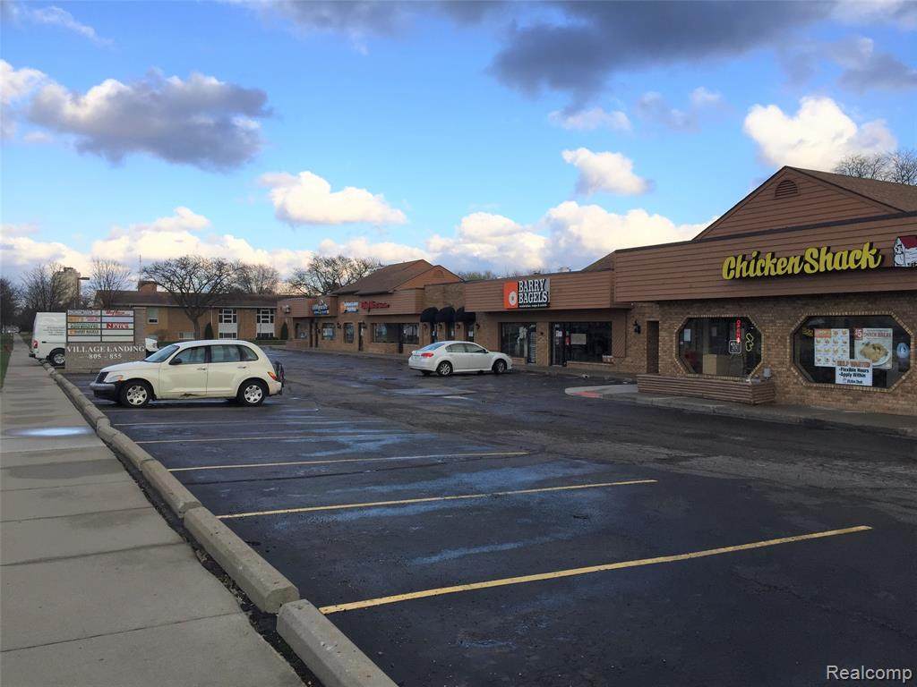 819 14 Mile Road - Photo 1