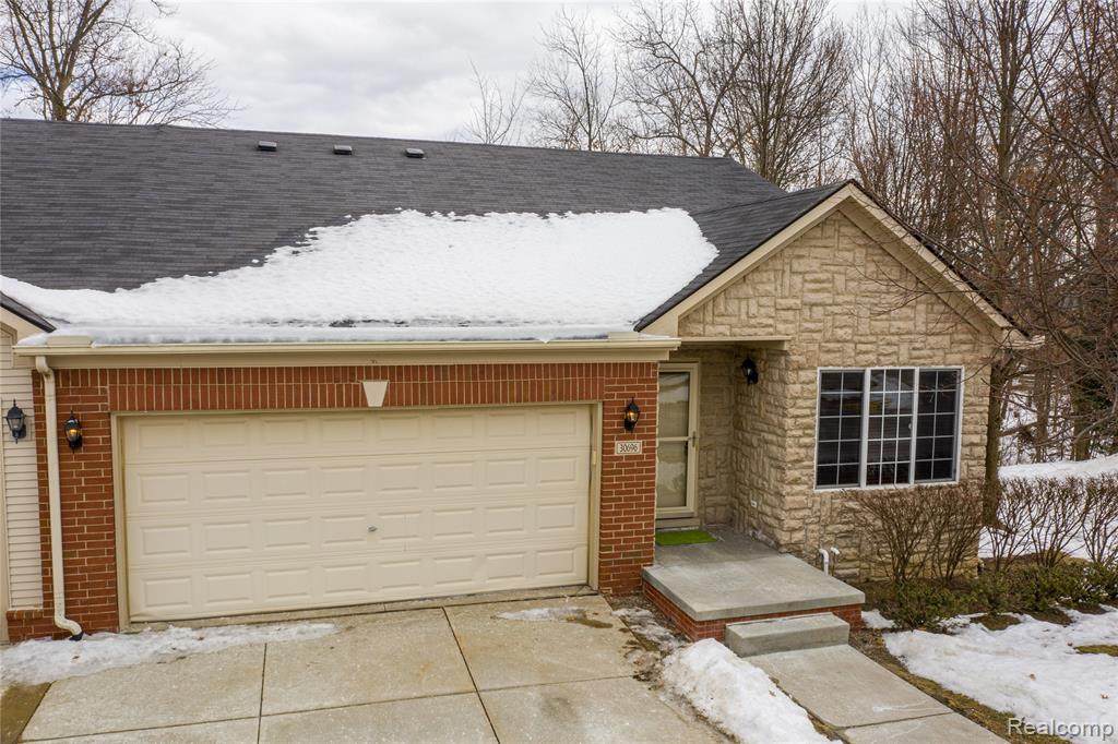 30696 Ardmore Crt - Photo 1