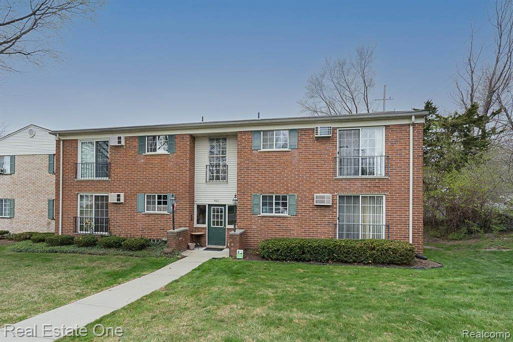401 Miller Avenue - Photo 1