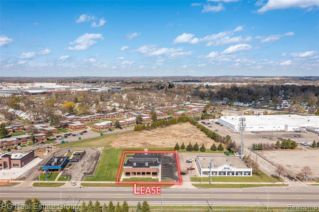 1065 Perry Street - Photo 1