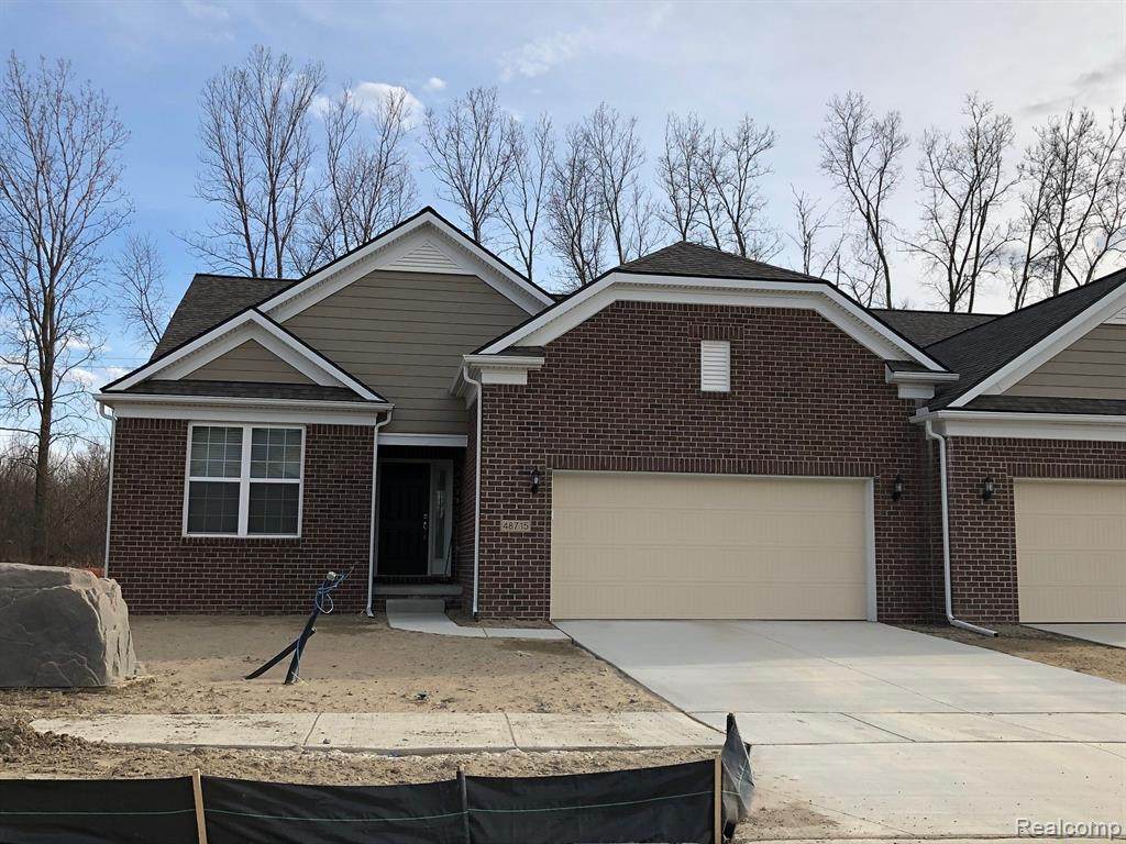 48724 Windfall - Photo 1