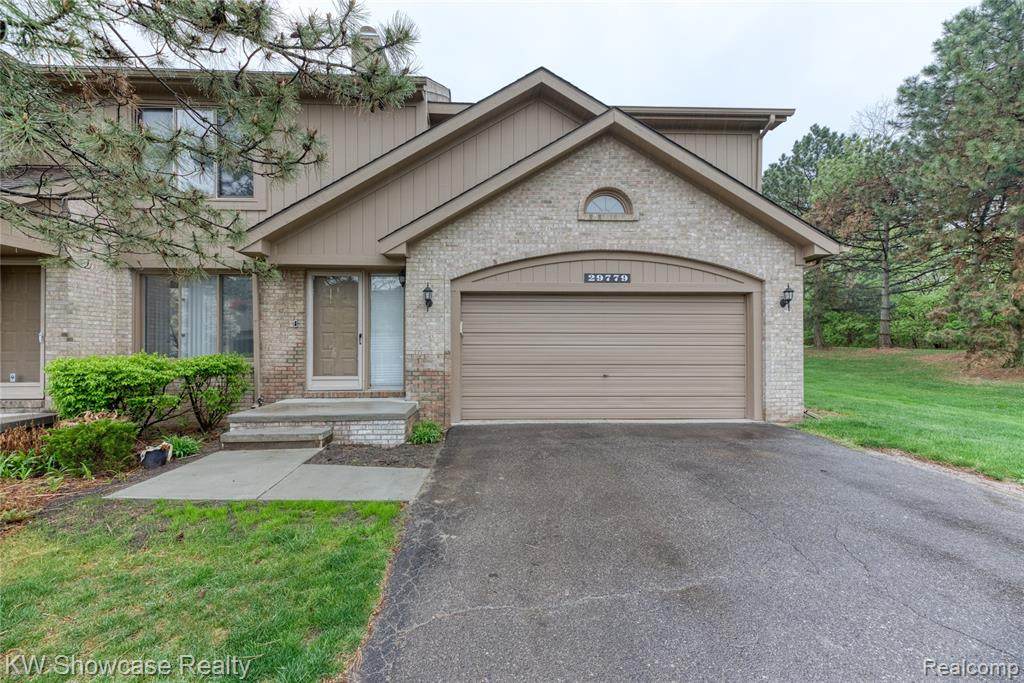 29779 Sierra Point Circle - Photo 1