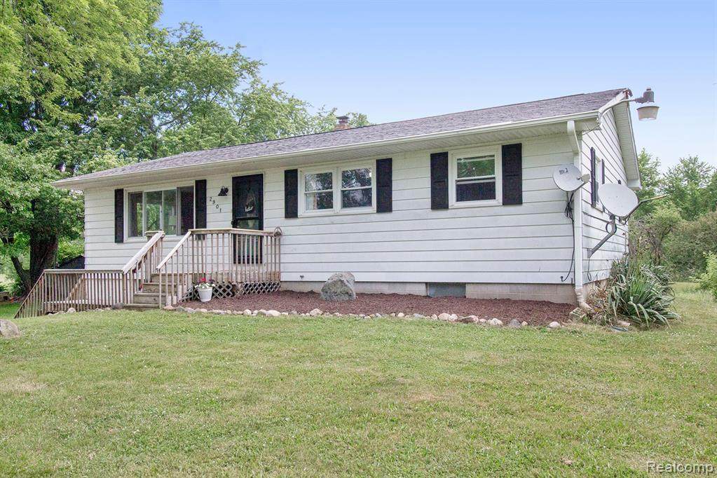 2901 Parman Road - Photo 1
