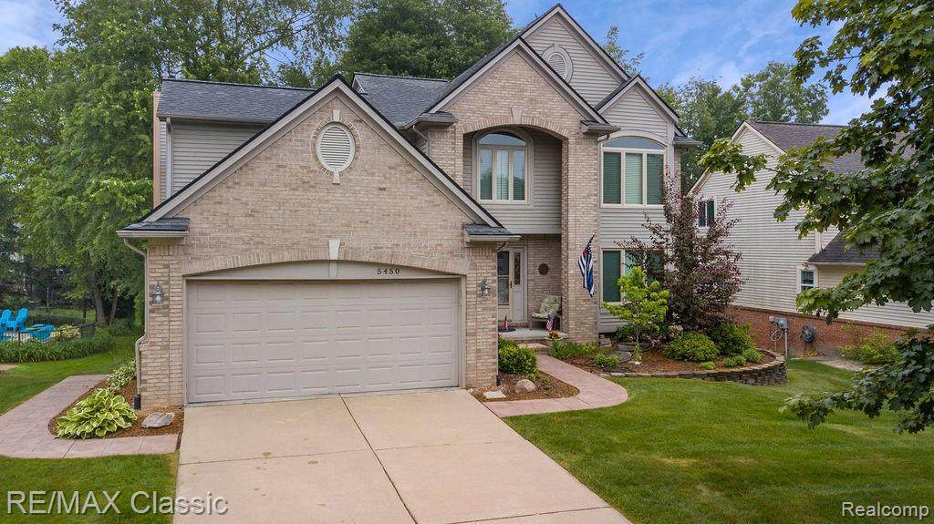 5450 Wentworth Drive - Photo 1