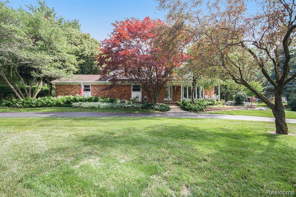 2991 Mohawk Lane - Photo 1