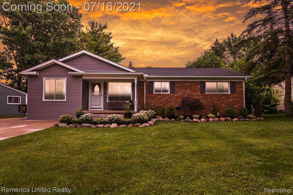 1847 Henbert Road - Photo 1