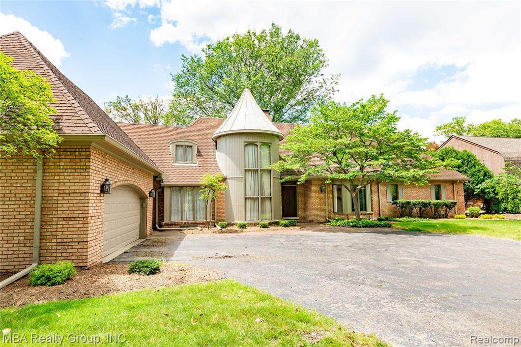 25728 Meridian Road - Photo 1