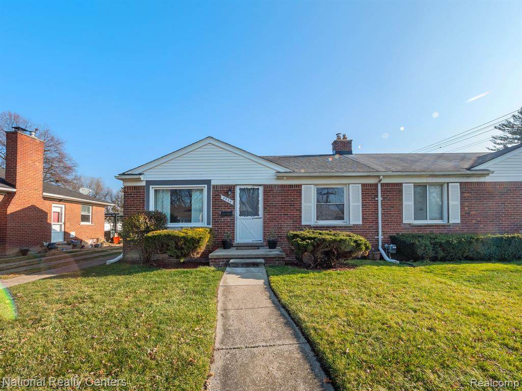 9904 Shadyside Street - Photo 1