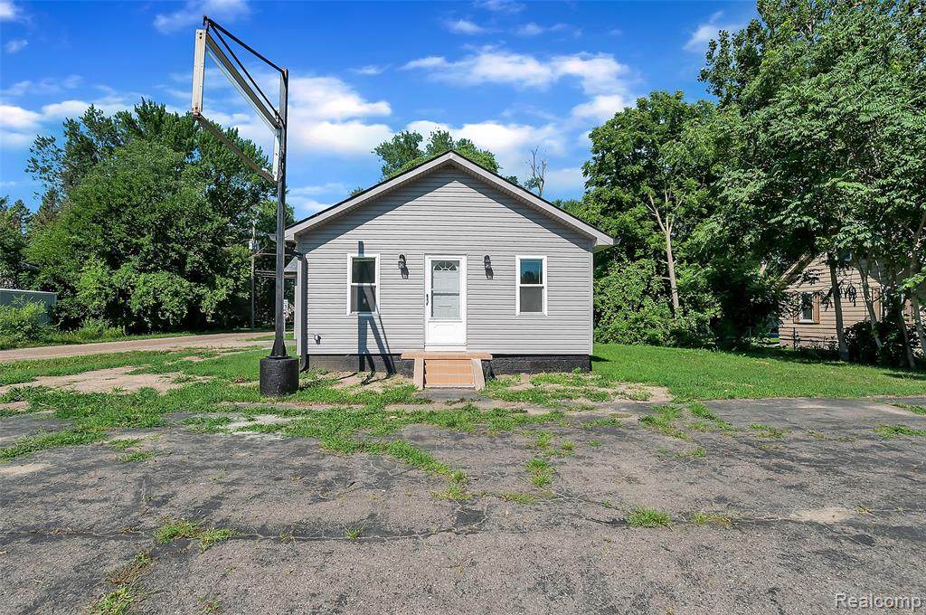 1166 Sumpter Road - Photo 1