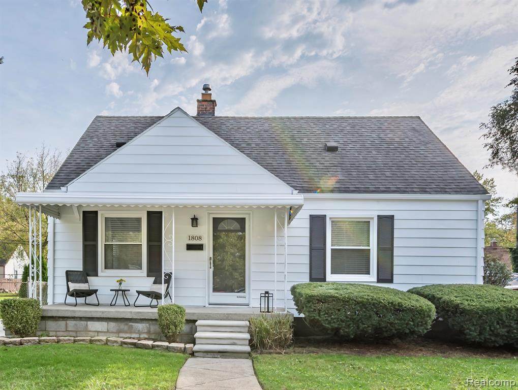 1808 Dallas Avenue - Photo 1
