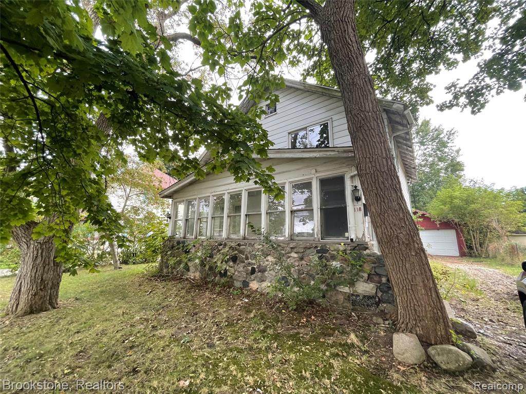 118 East Street - Photo 1