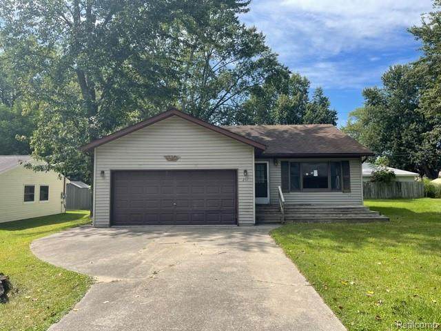 251 Orchid Blvd - Photo 1