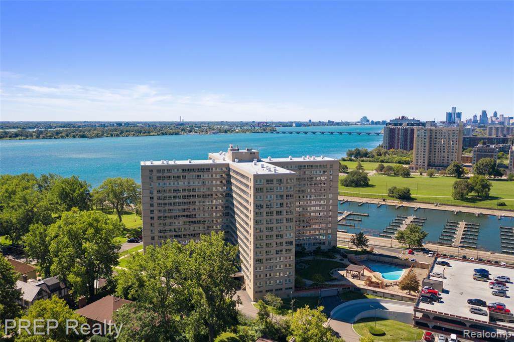 8900 Jefferson Avenue - Photo 1