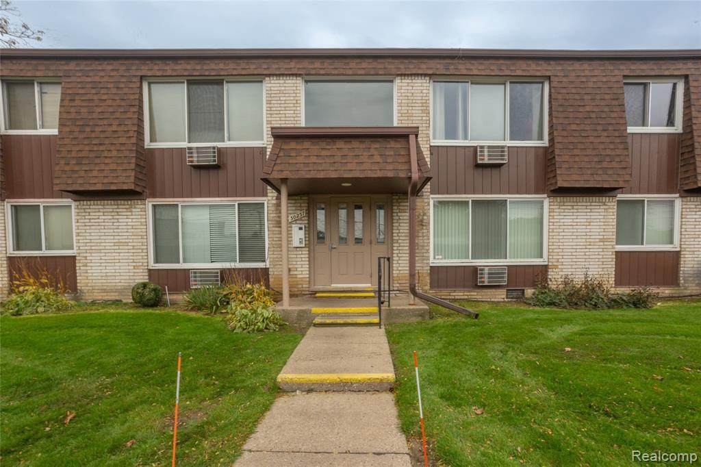 30237 Utica Rd Apt 238E - Photo 1