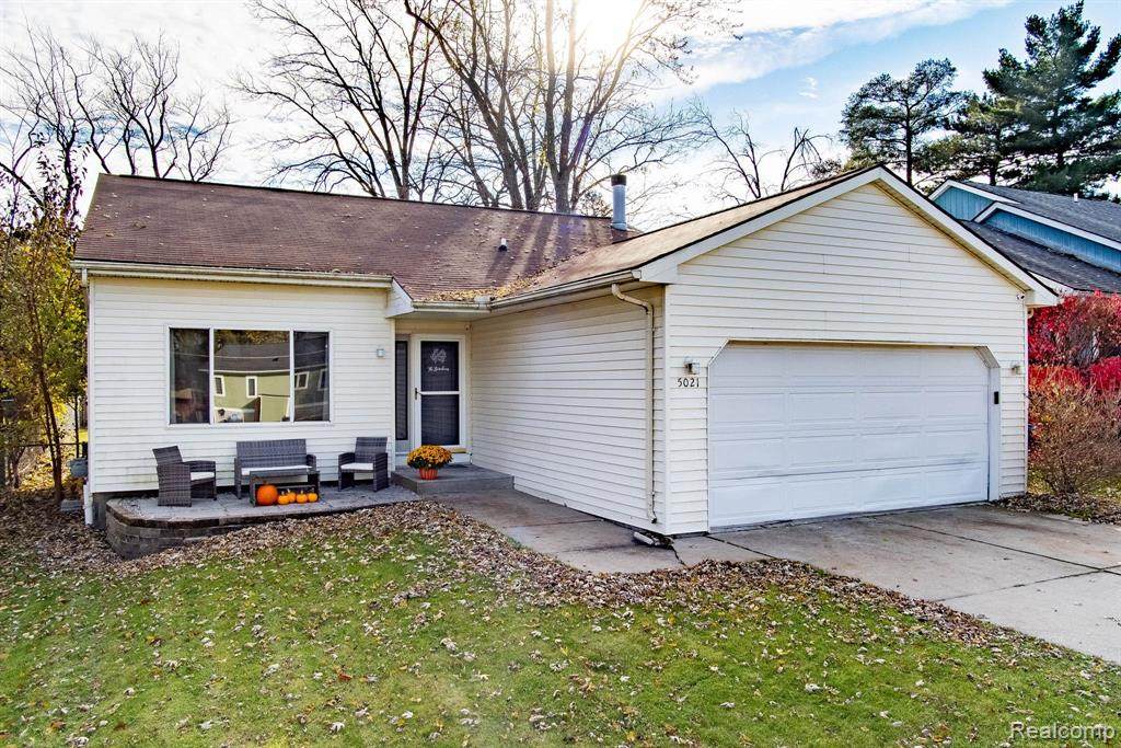 5021 Libcrest Drive - Photo 1