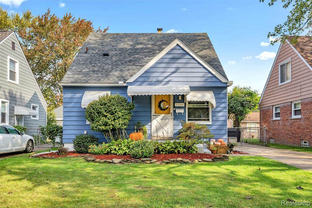 22214 Columbia Street - Photo 1