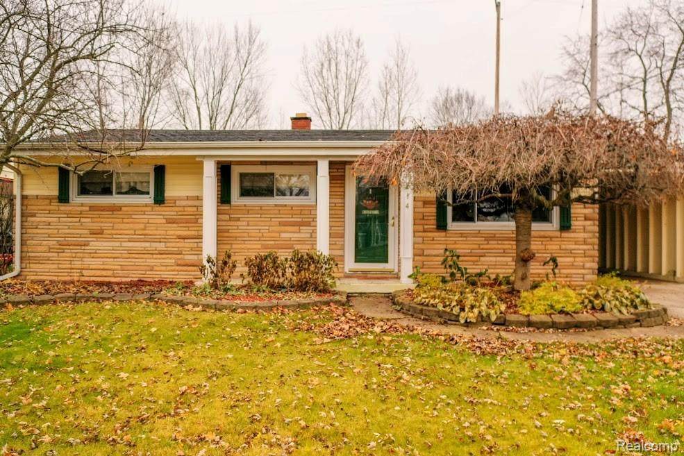 414 Sequoia Drive - Photo 1