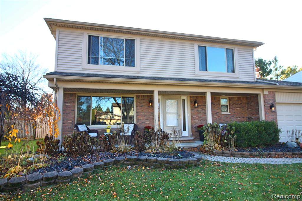 2896 Denise Drive - Photo 1