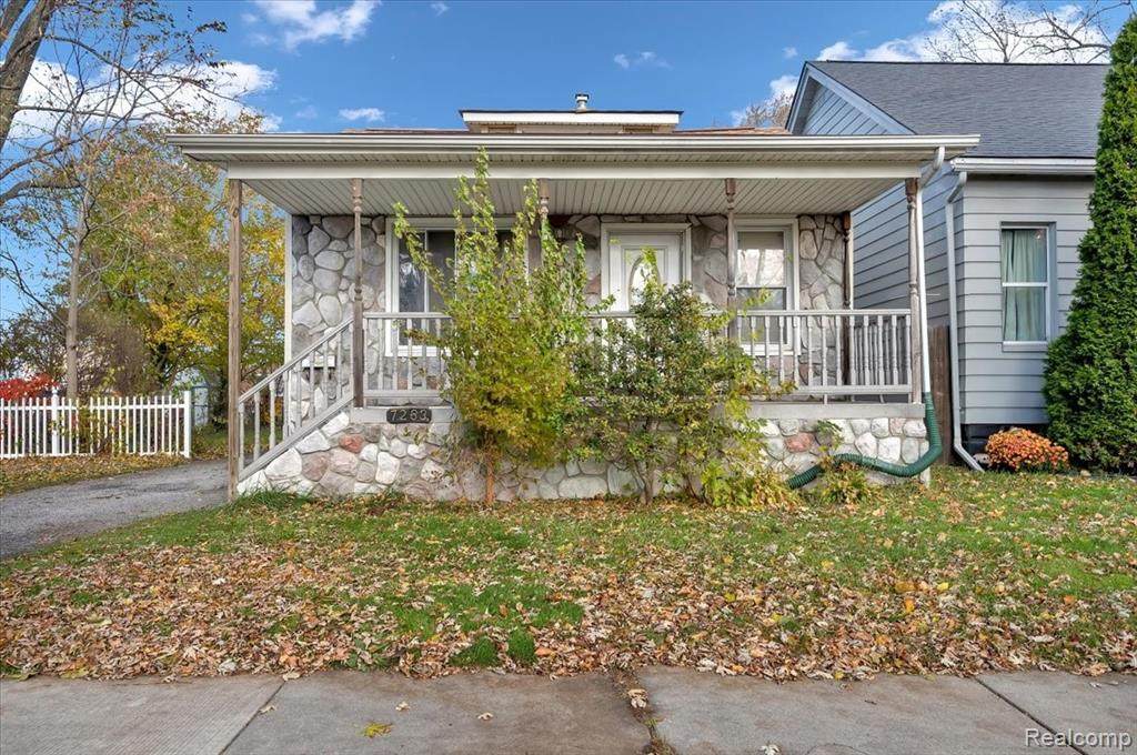 7233 Voerner Avenue - Photo 1