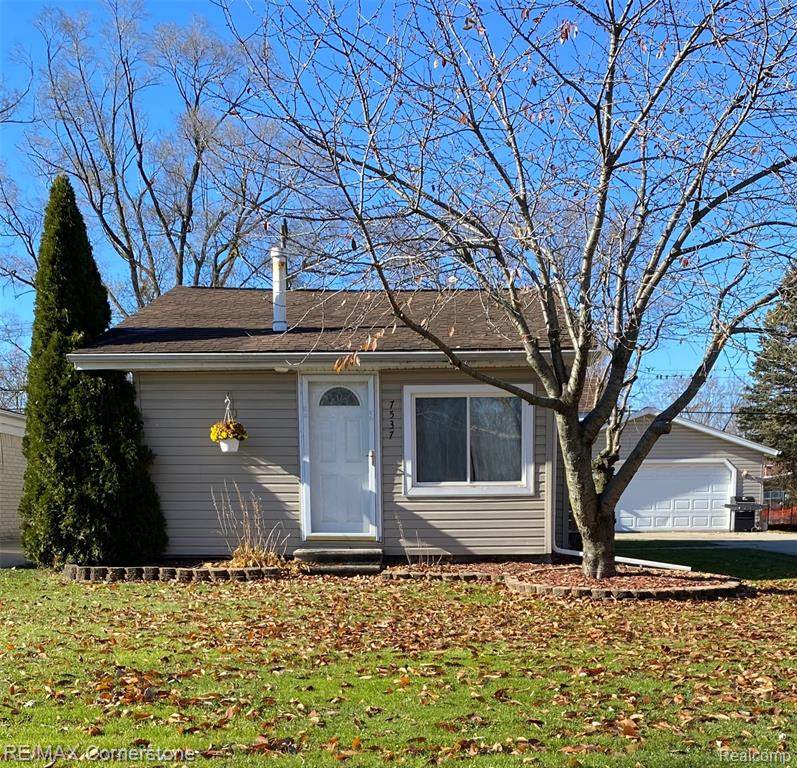 7537 Gilman Street - Photo 1
