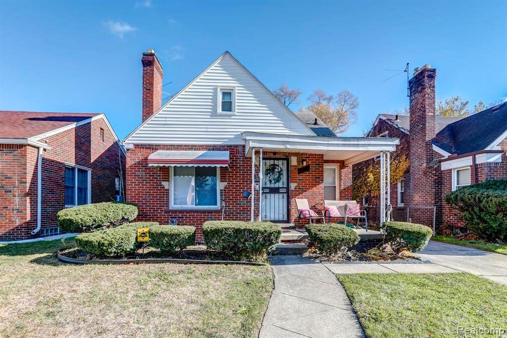 18300 Murray Hill Street - Photo 1