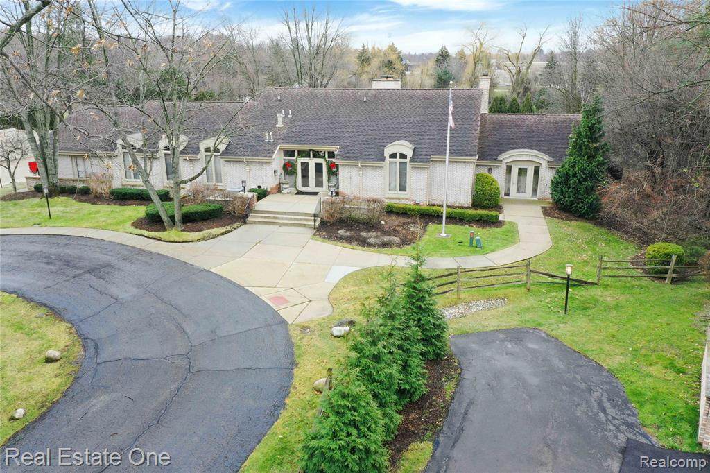 1336 Forestglen Ct # S-72 - Photo 1