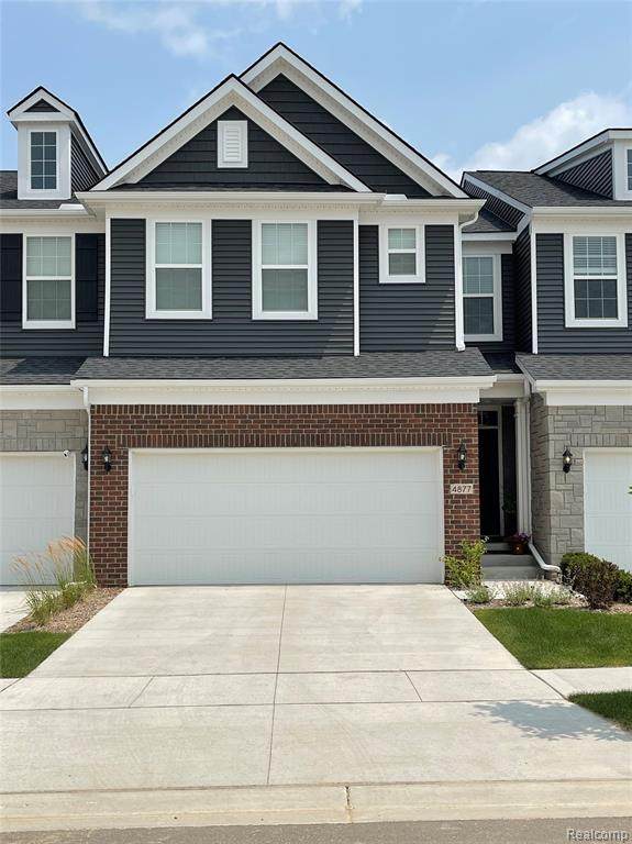 772 Hummingbird Drive - Photo 1