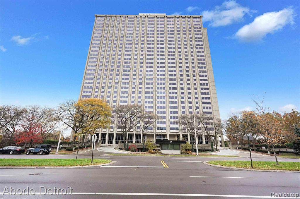 1300 Lafayette - Photo 1