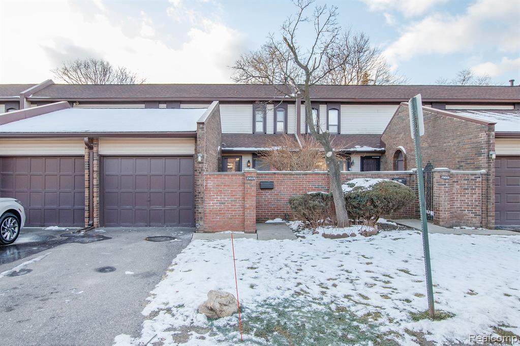 25029 Champlaign Drive - Photo 1