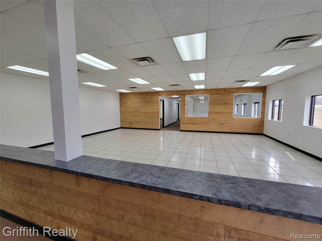 10591 Grand River - Photo 1