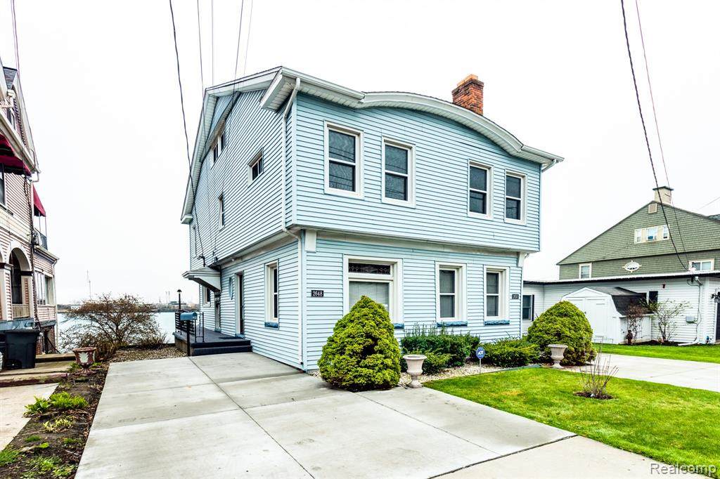 2648 Military Street - Photo 1