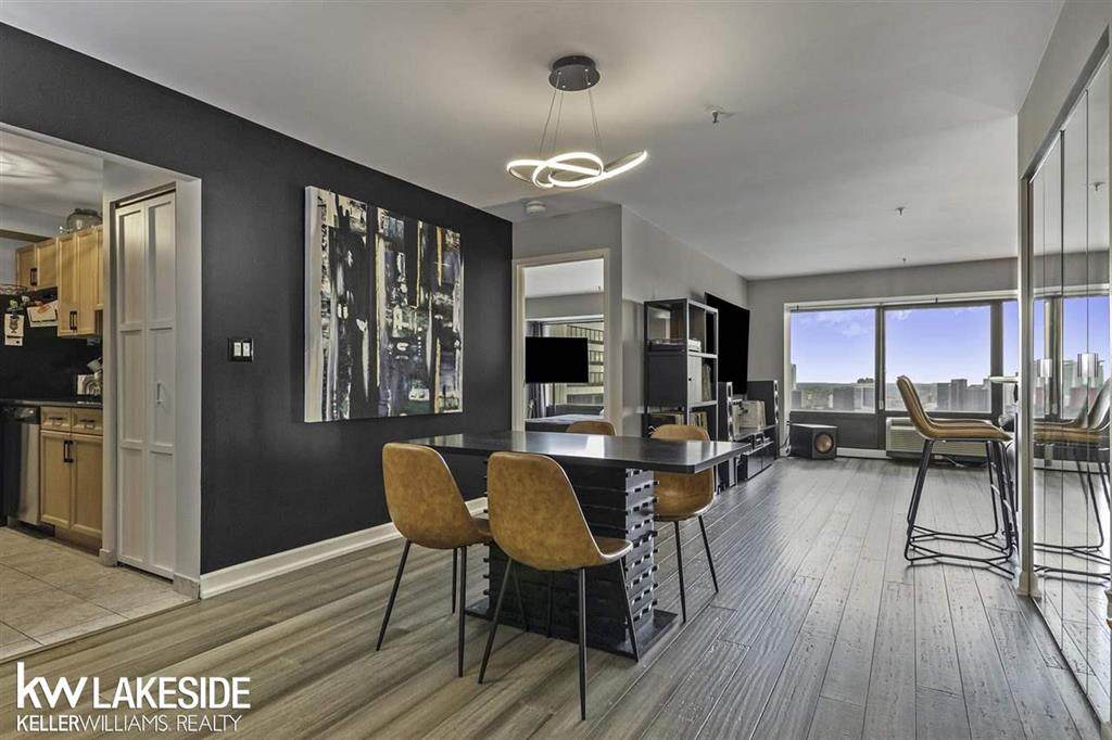 1001 Jefferson Ave - Photo 1