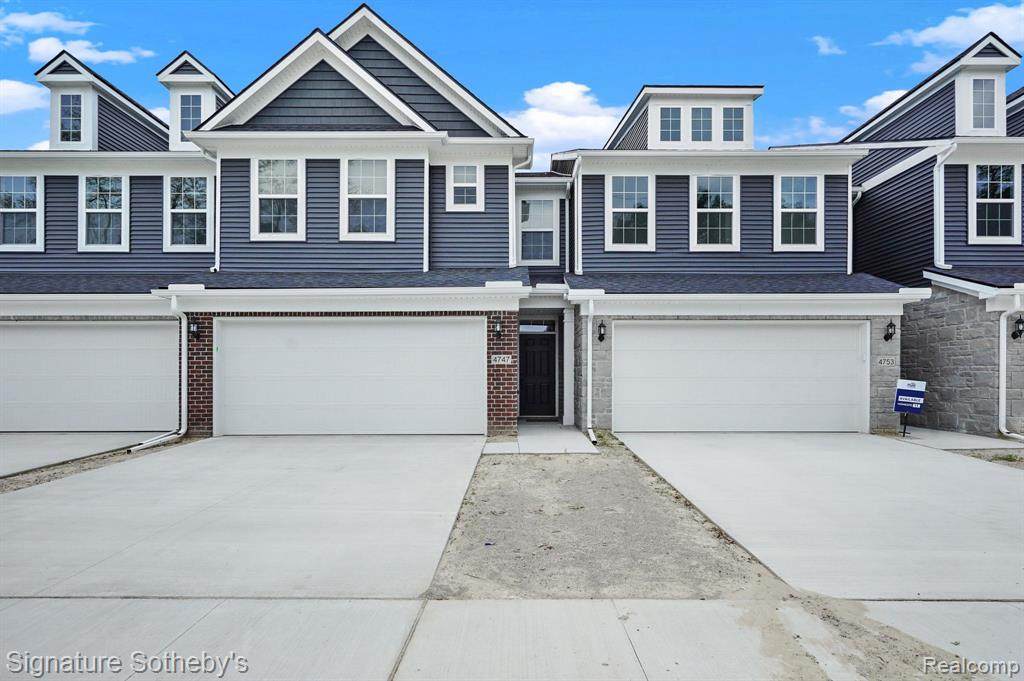 4747 Glenora Drive - Photo 1
