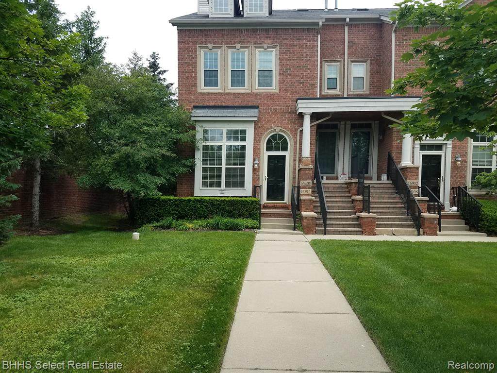 16914 Farmington Road - Photo 1