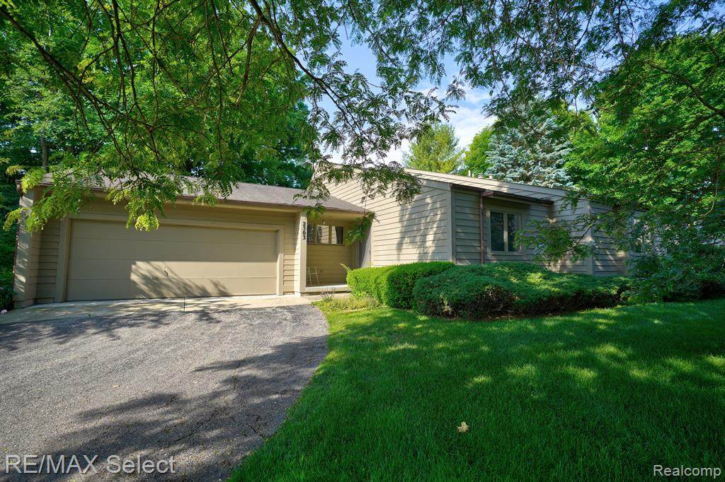 2503 Holly Oak - Photo 1