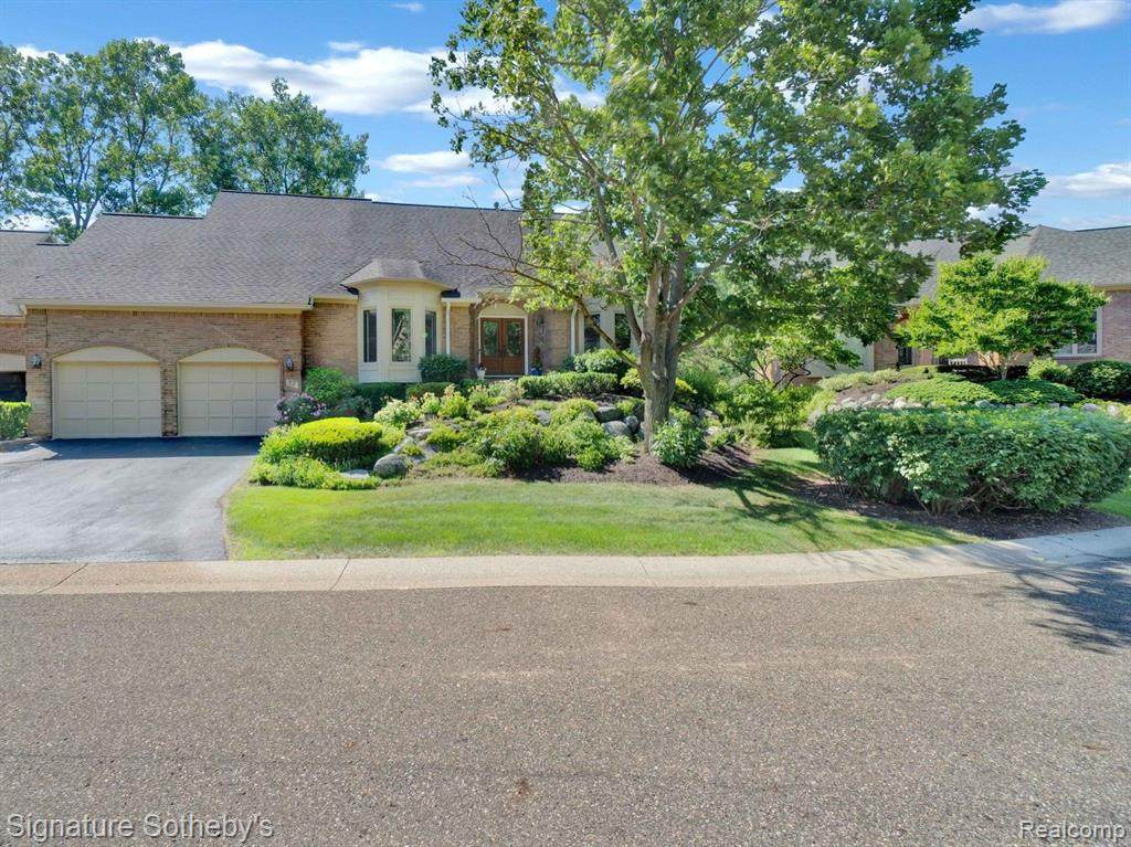 72 Vaughan Ridge Road - Photo 1