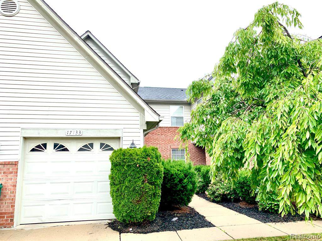 17133 Higdon Drive - Photo 1