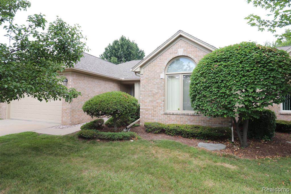 17223 Saddleworth Lane - Photo 1