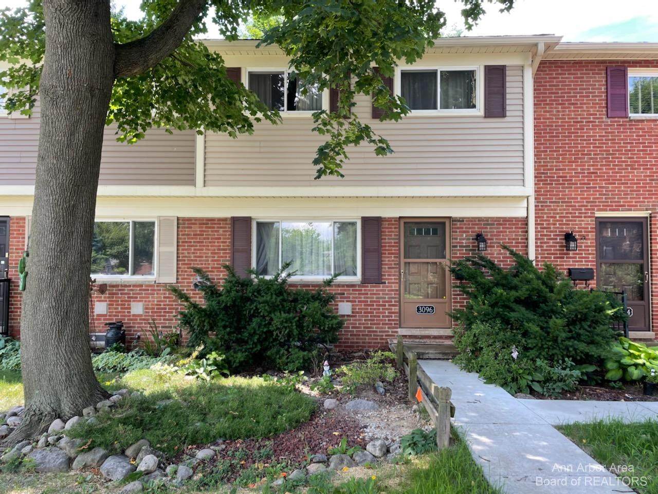 3096 Wolverine Drive - Photo 1
