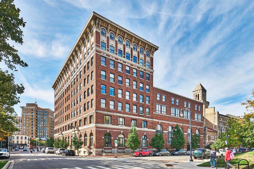 27 Library Street - Photo 1