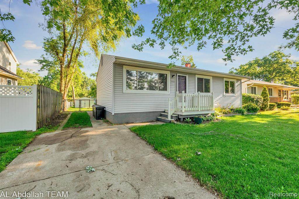 1430 Thurston Street - Photo 1