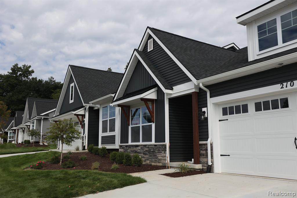 210 Canyon Creek - Photo 1