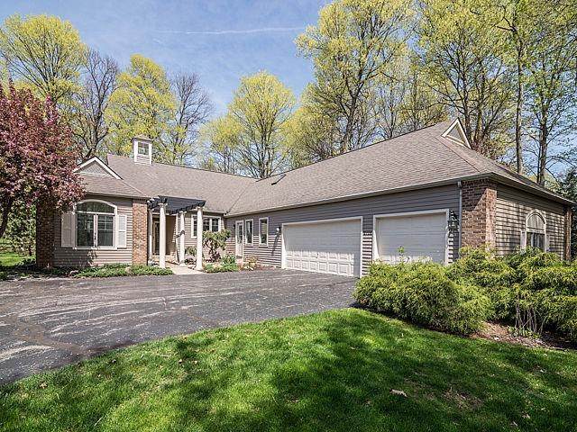 2726 Aspen Court - Photo 1